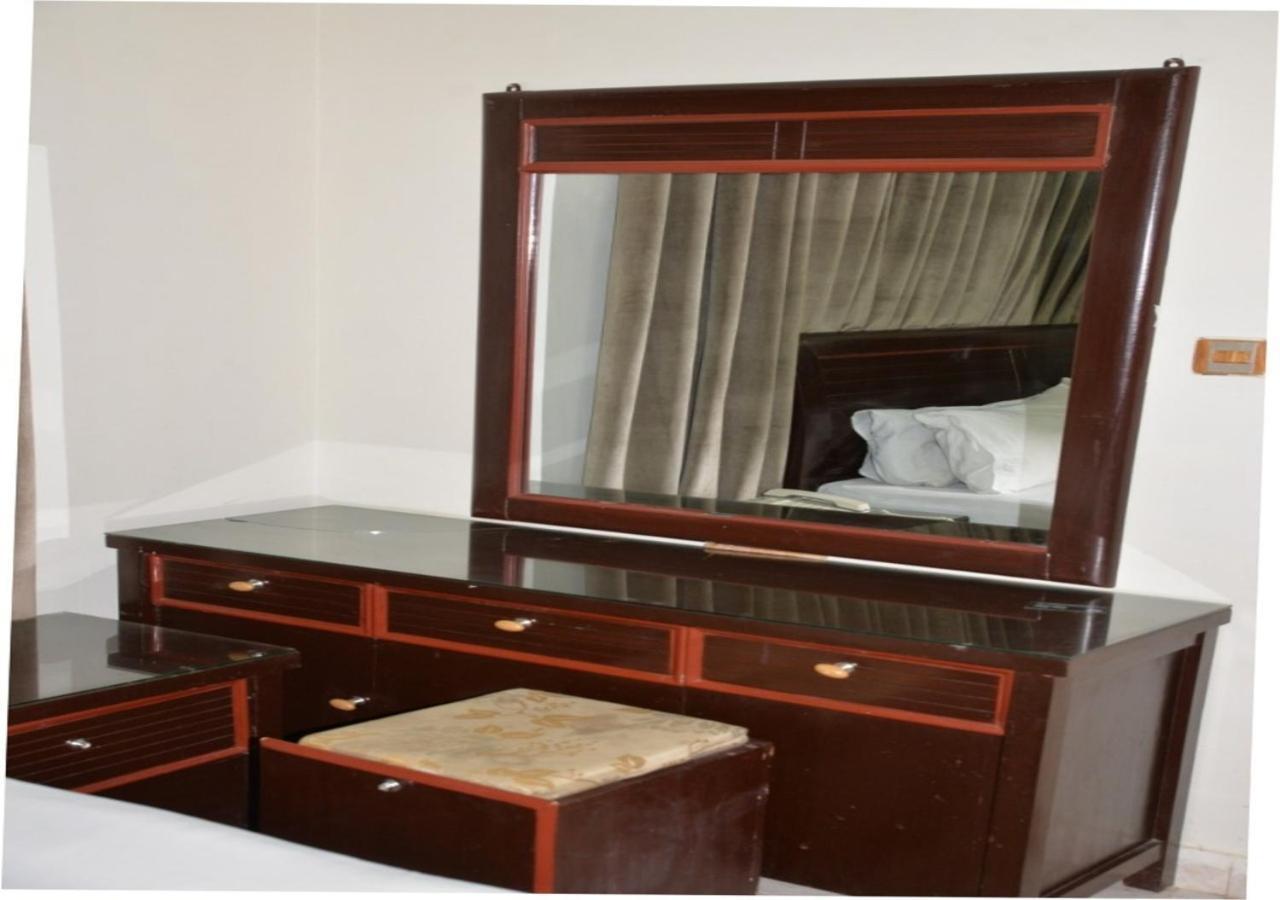 Step Inn Hotel Sukkur Exterior photo